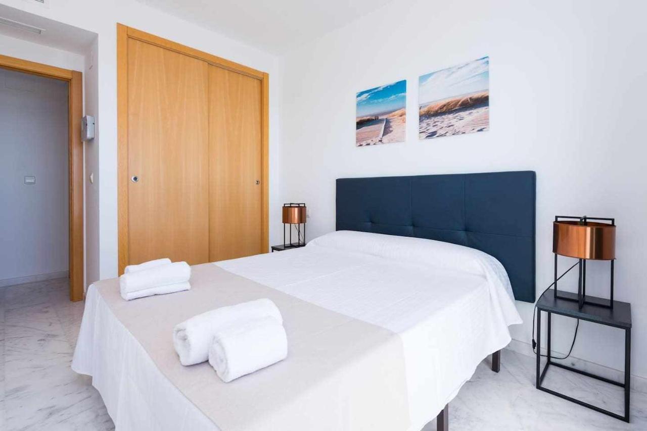 Planta 21 Apartamento Con Terraza Privada Y Vistas Al Mar Benidorm Exterior photo